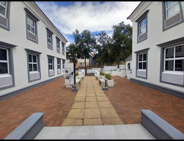 419M² OFFICE TO LET IN BRYANSTON